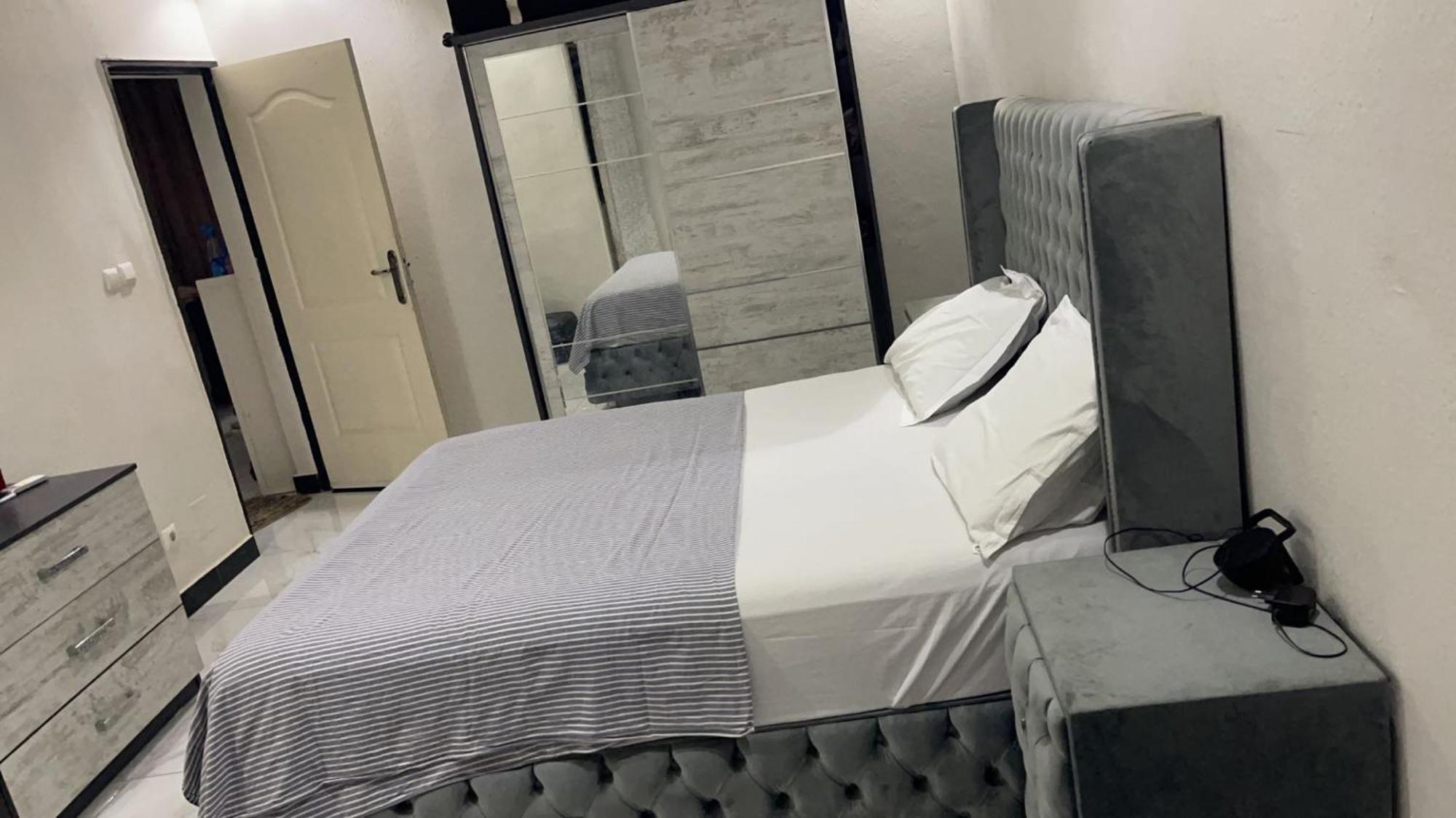 Hotel Residence Aicha Tambacounda Ngoại thất bức ảnh